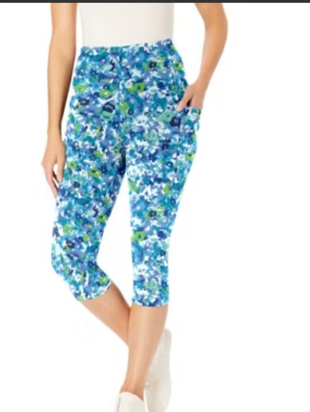Coral Bay light blue flowered Capri with tummy tucking material. Very nice fit